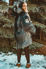 THE TIMBER WOLF COAT, v5