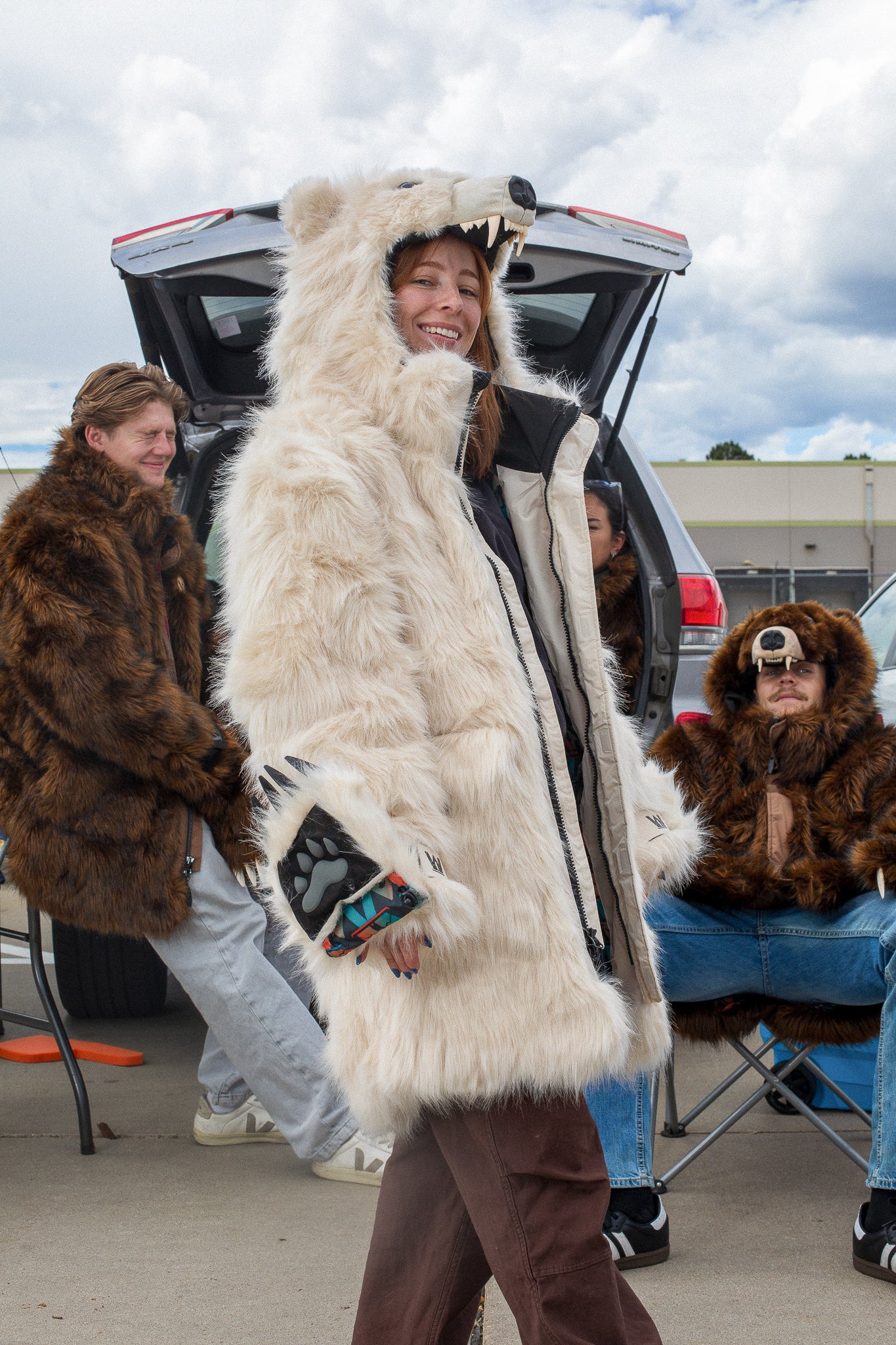 THE POLAR BEAR COAT, v6