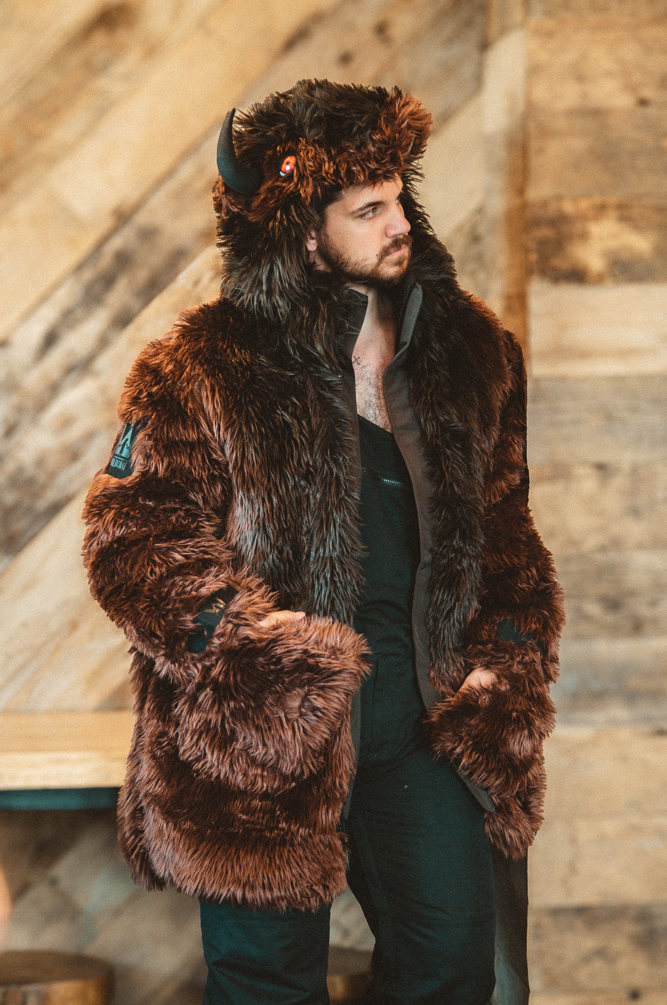 THE BUFFALO COAT, v5 – Wildcoat