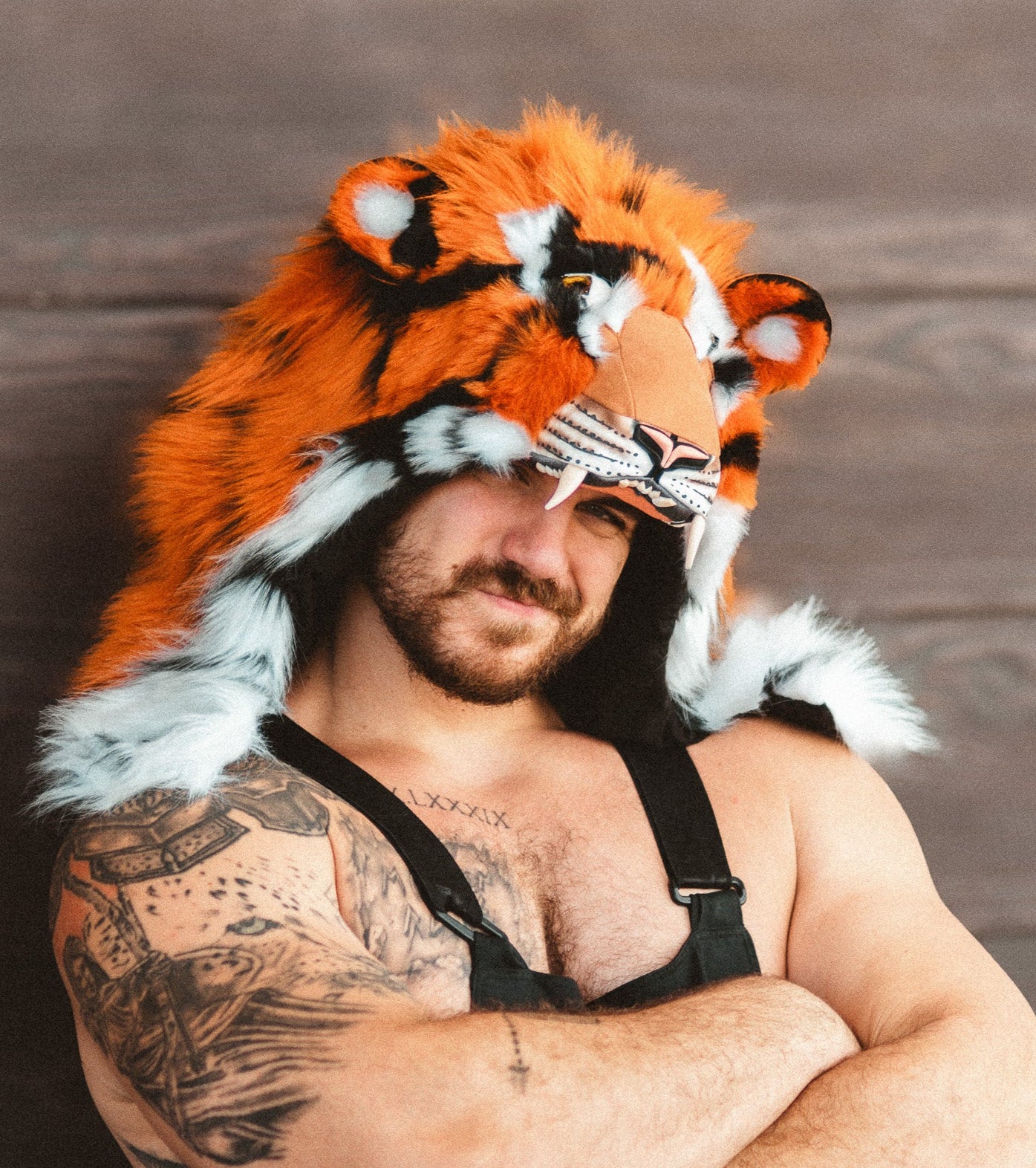 THE TIGER HOOD, v5