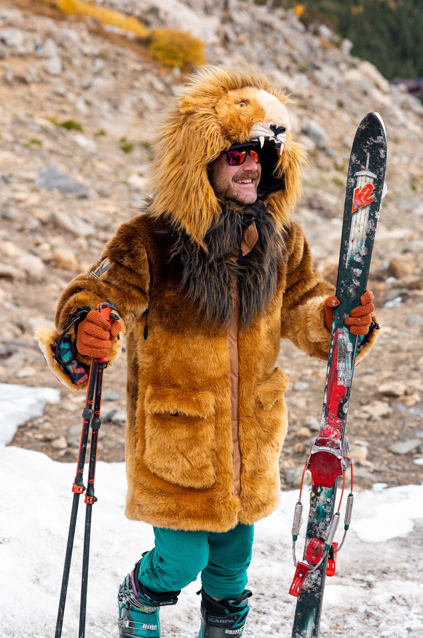 THE LION COAT, v5