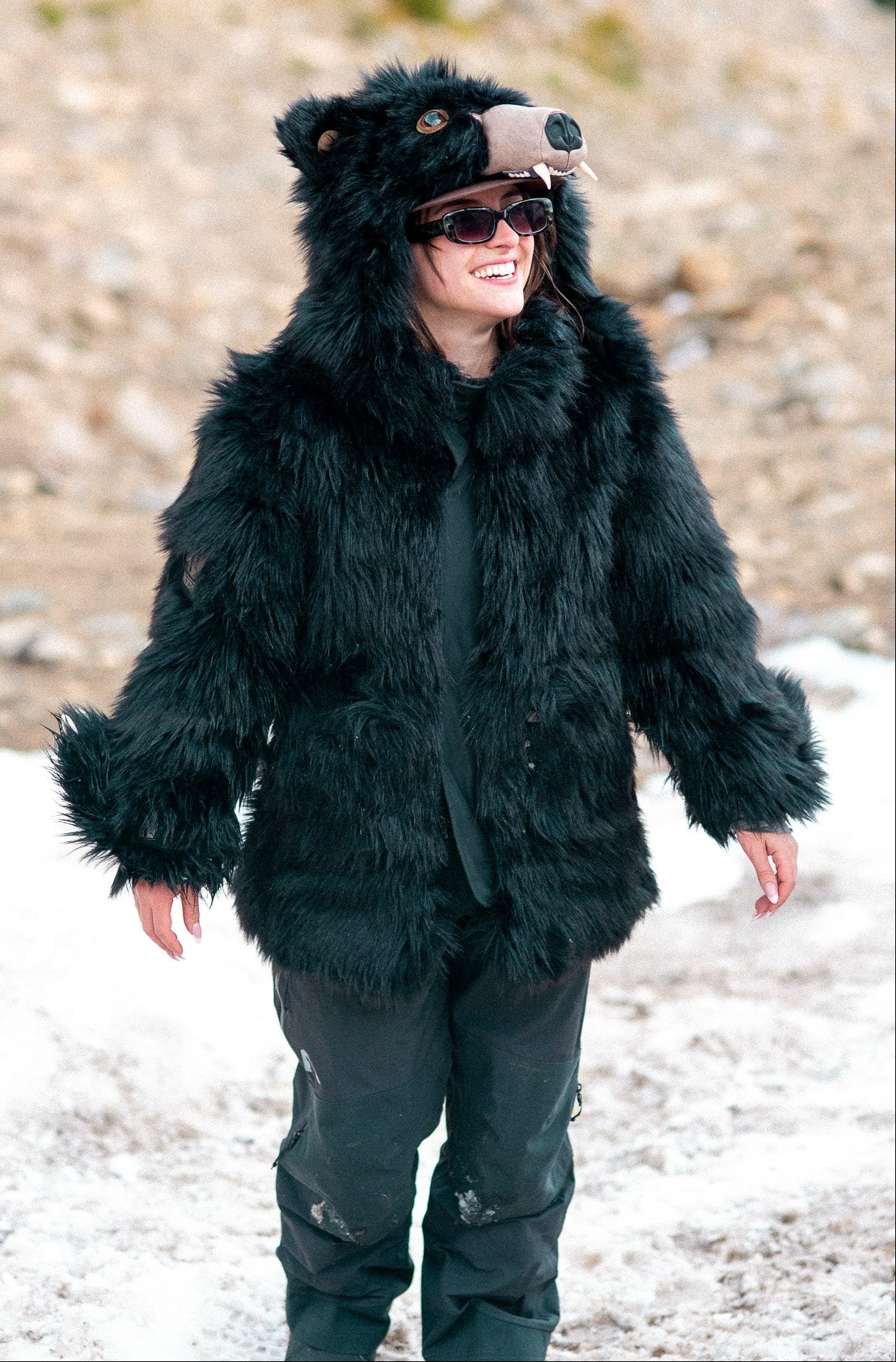 THE BLACK BEAR COAT, v5