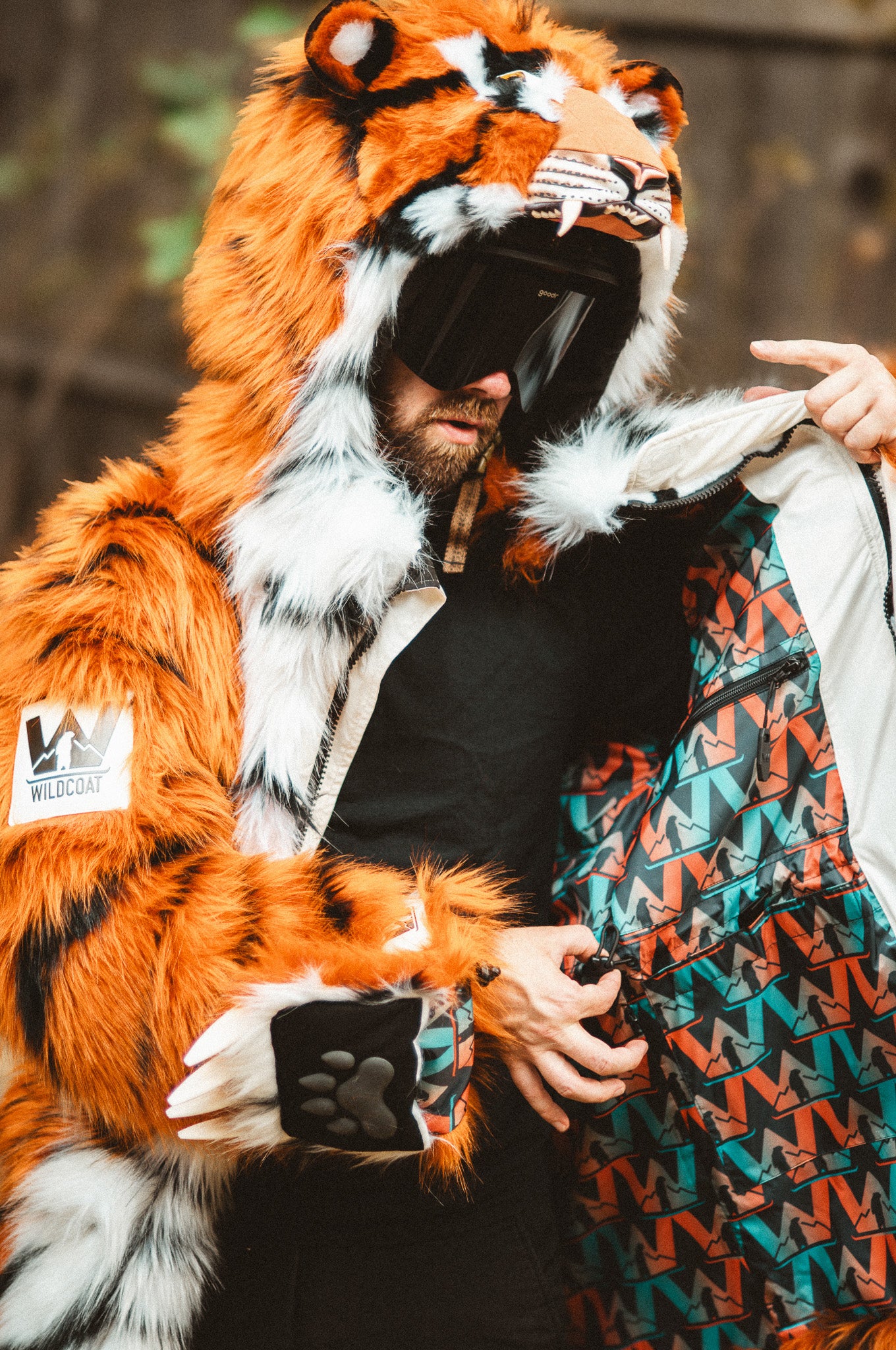 THE TIGER COAT, v5