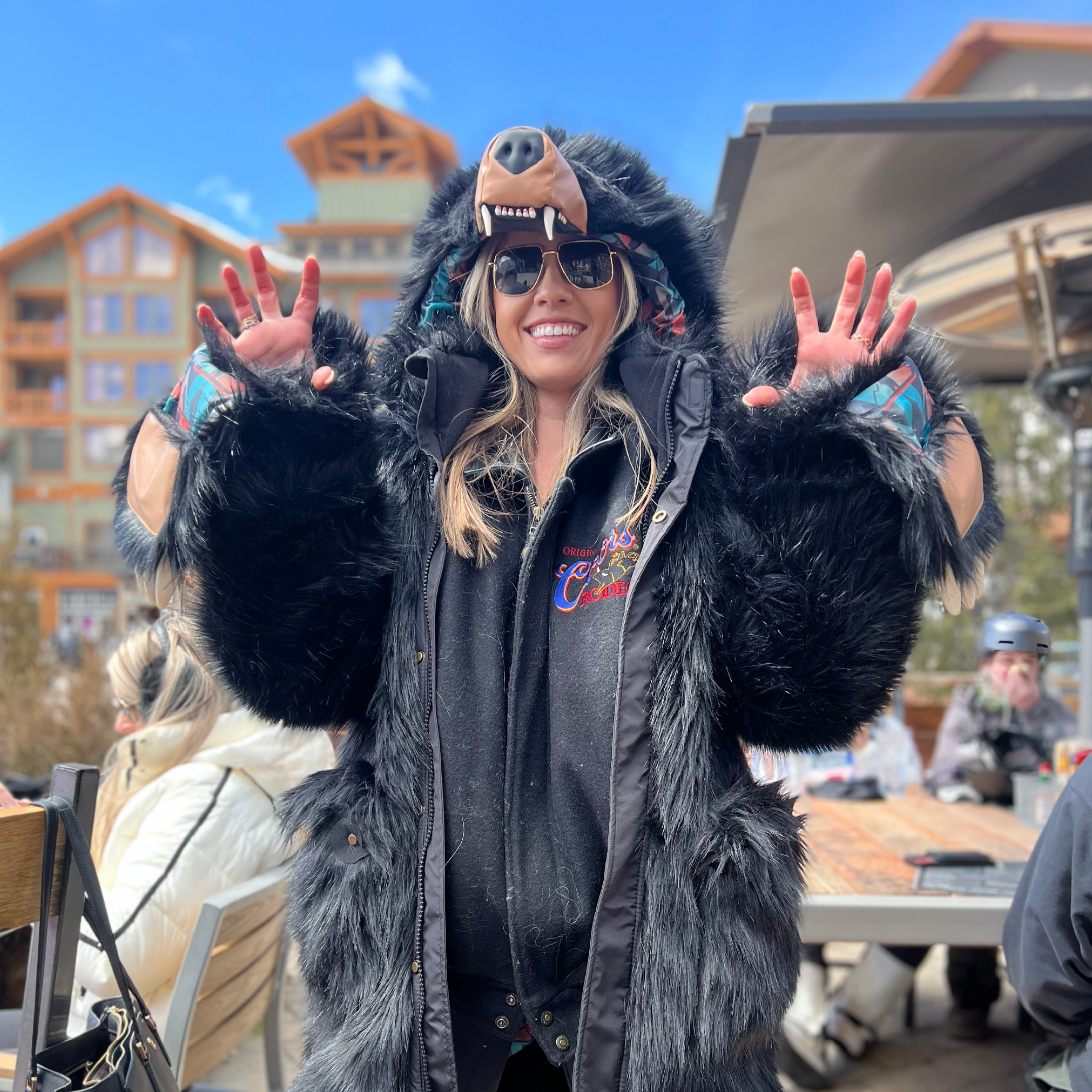 Gucci mink 2025 polar bear coat